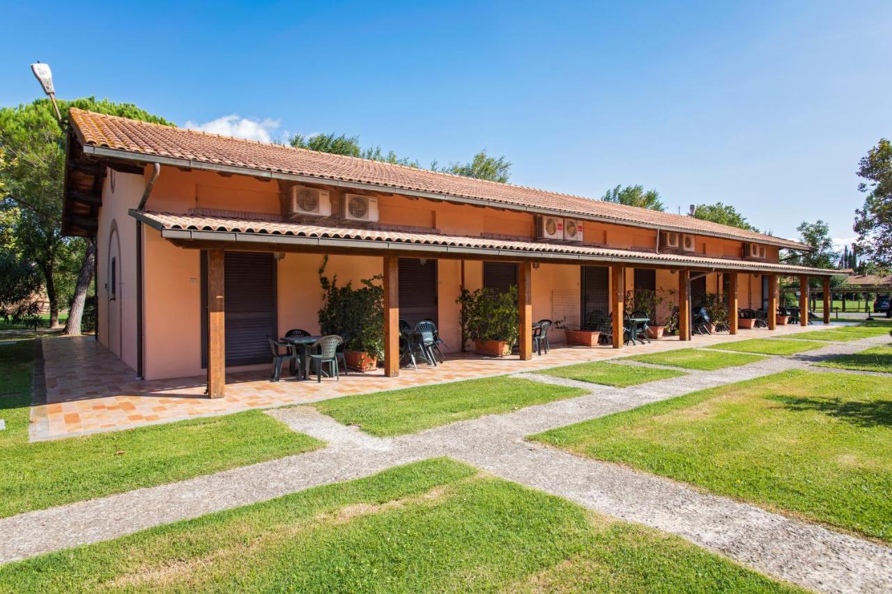 Borgo San Antonio & Borgo San Giuseppe By La Principina Aparthotel Principina Terra Exteriör bild